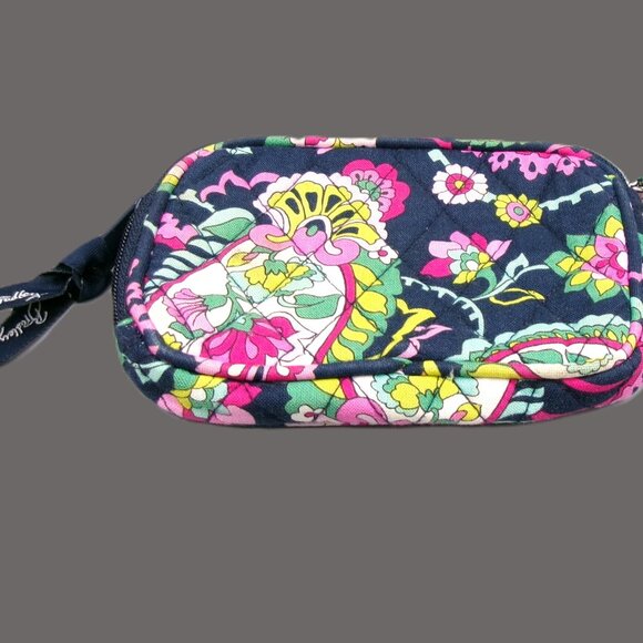 Vera Bradley Tech Case Zip Around Wristlet in Petal Paisley, Retired - Picture 3 of 8